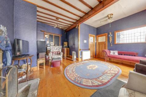 2nd Lounge