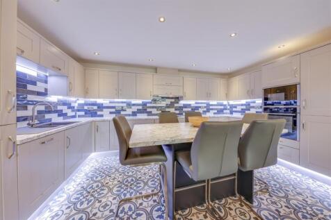 Kitchen Alt 2
