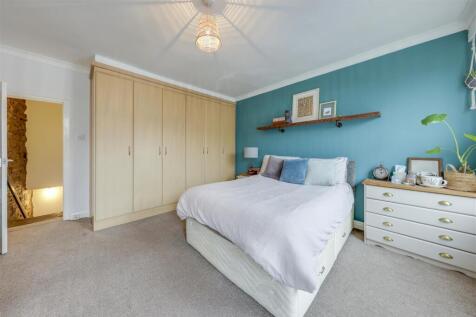 Bedroom 1 Alt