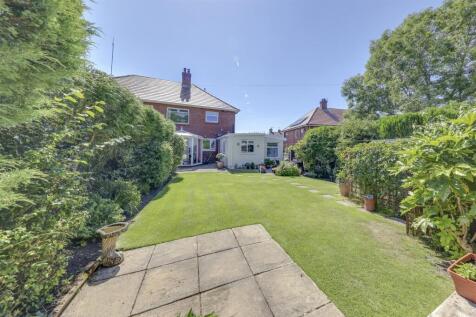 Rear Garden Alt 2