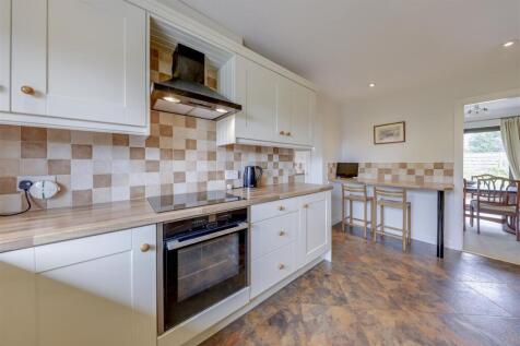 Kitchen Alt 2