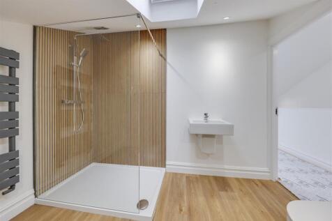 En Suite Alt