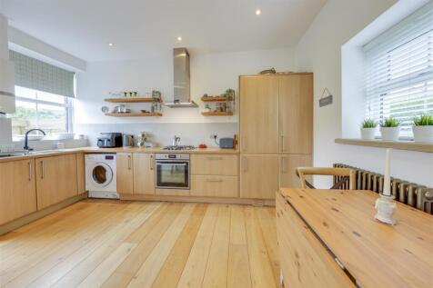 Kitchen Alt