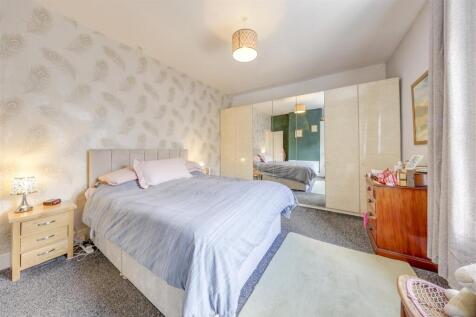 Bed 1