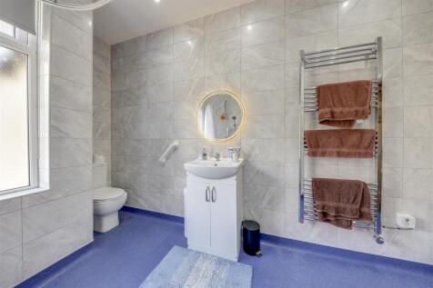 Wet Room Alt 2