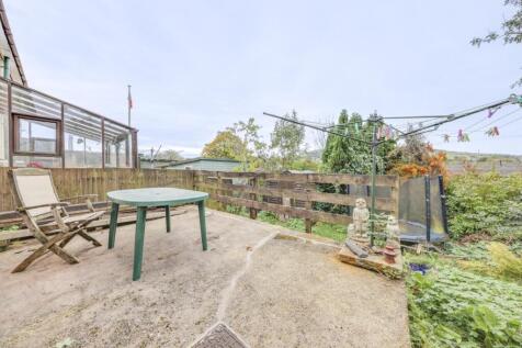 Rear Patio / Garden