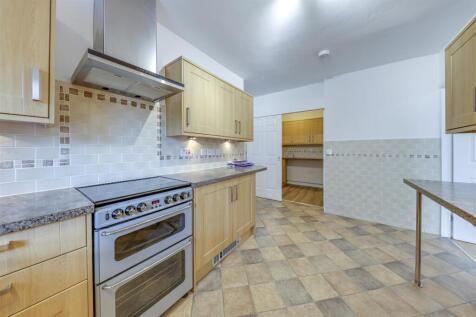 Kitchen Alt