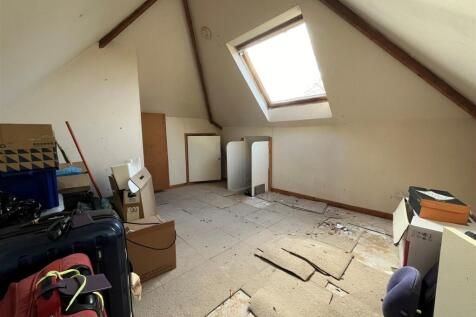 Useable Loft Space