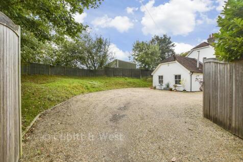 Driveway/Parking