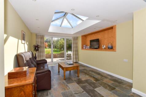 Kitchen/Dining/ Snug