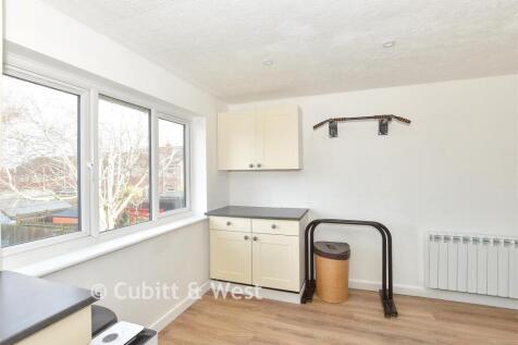 Lounge/ Kitchen/ Dining Room