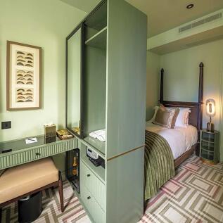 Property Image 6
