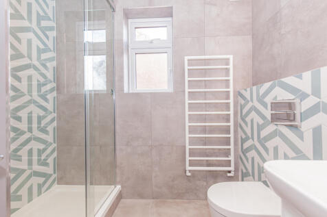 Main Shower Room