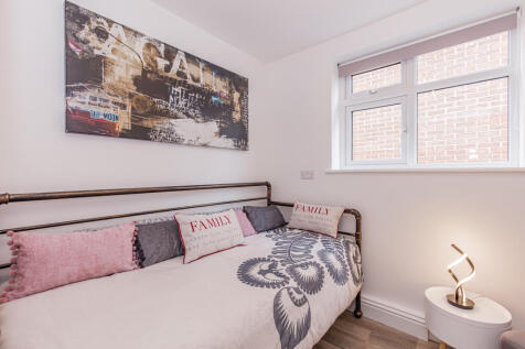 Second Bedroom/Study