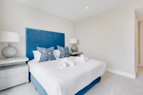 Bedroom One (2)