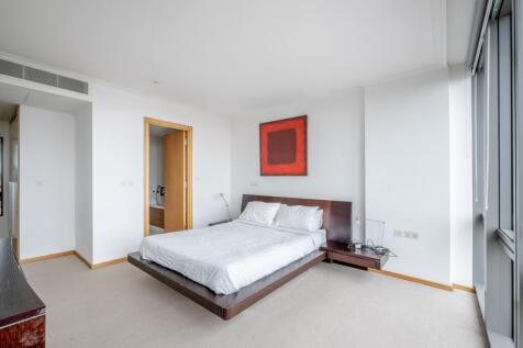 Bedroom One (2)