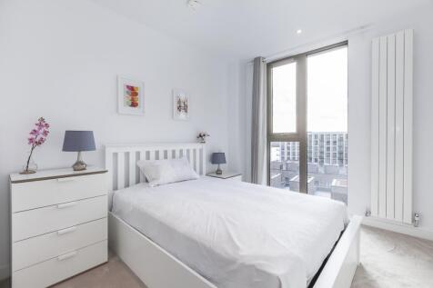 Bedroom Two (2)