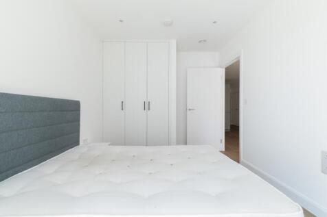 Bedroom (2)