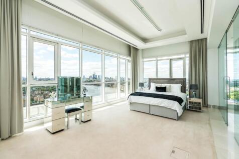 Bedroom One (2)