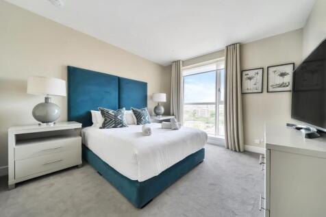 Bedroom One (2)