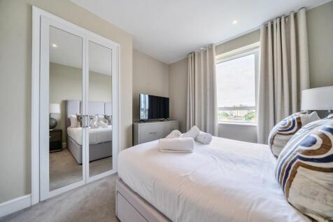 Bedroom Two (2)
