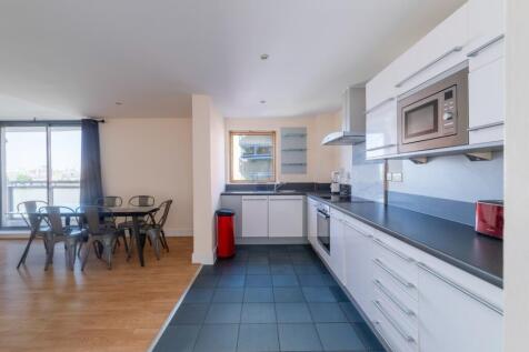 Kitchen (2)