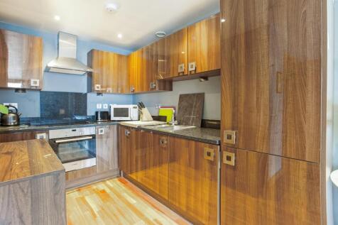 Kitchen (2)