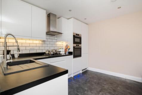 Kitchen (2)