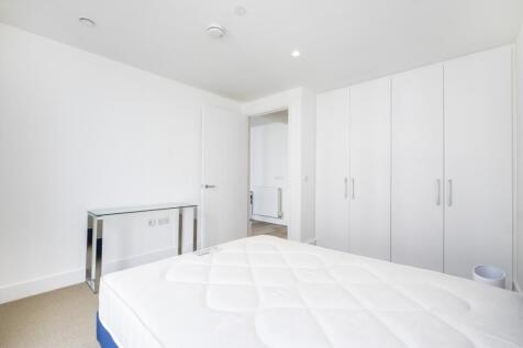 Bedroom (2)