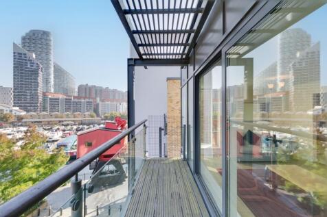 Balcony (2)