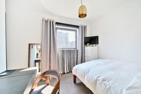 Bedroom Two (2)