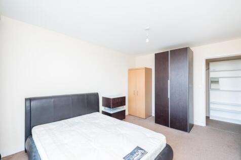 Bedroom (2)