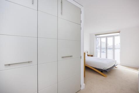 Bedroom One (2)