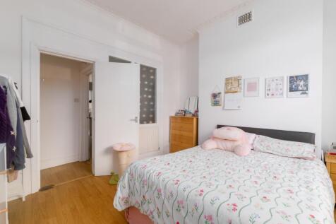 Bedroom (2)