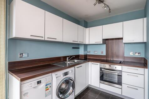 Kitchen (2)