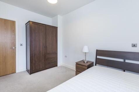 Bedroom Two (2)