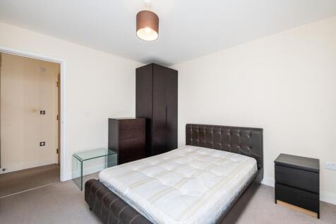 Bedroom (2)