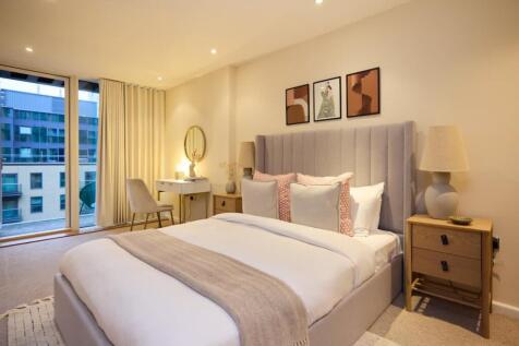 79e4d693-b426-49-...