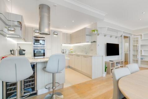 Dining Area - Rec...