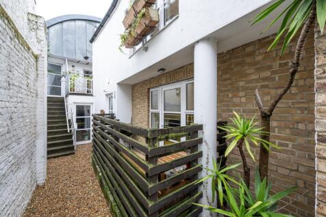 Property Image 18