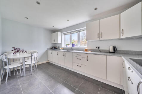 1393372-10-69401d...