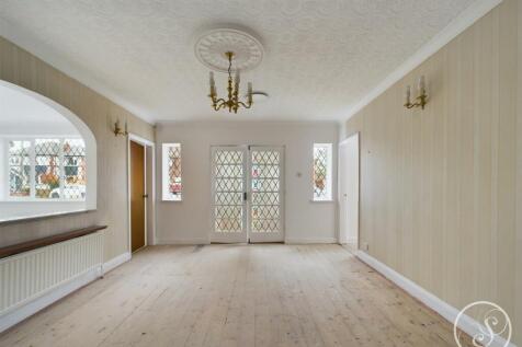 Entrance/Dining Hall