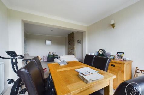 SECOND SITTING ROOM/DINING ROOM