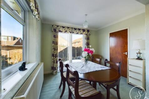 Lounge/Diner