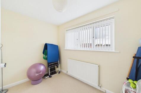 BEDROOM FIVE