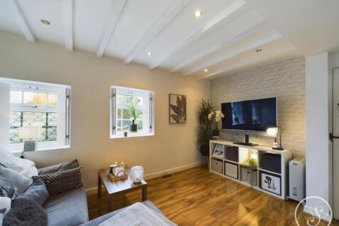 SNUG/BEDROOM FOUR