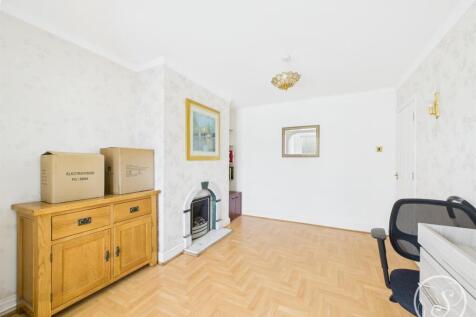 SECOND SITTING ROOM/DINER