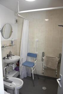 Downstairs Wet Room