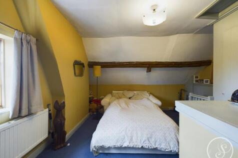 ATTIC ROOM/BEDROOM FOUR