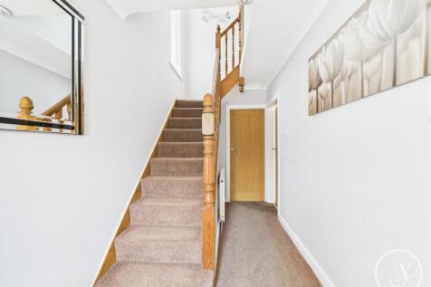 ENTRANCE HALL WAY